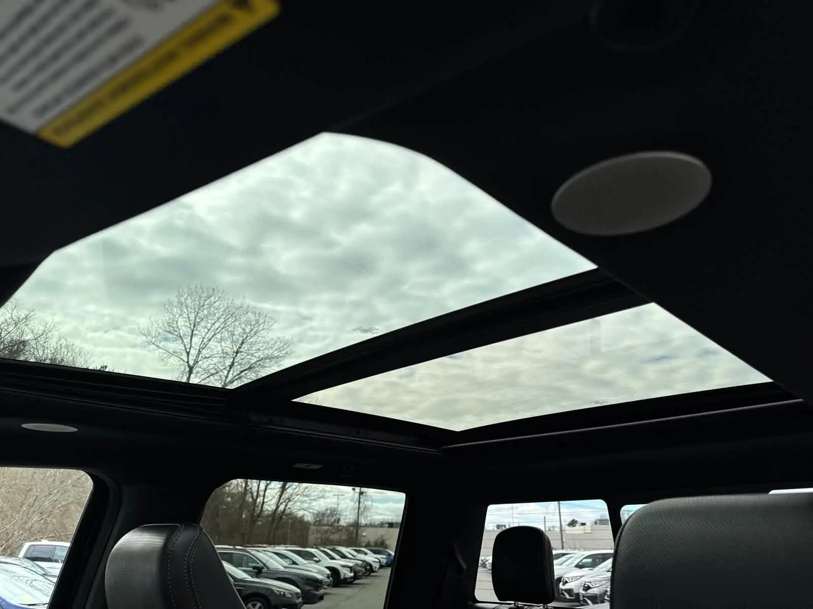 2022 Ford F-150 Platinum photo 13