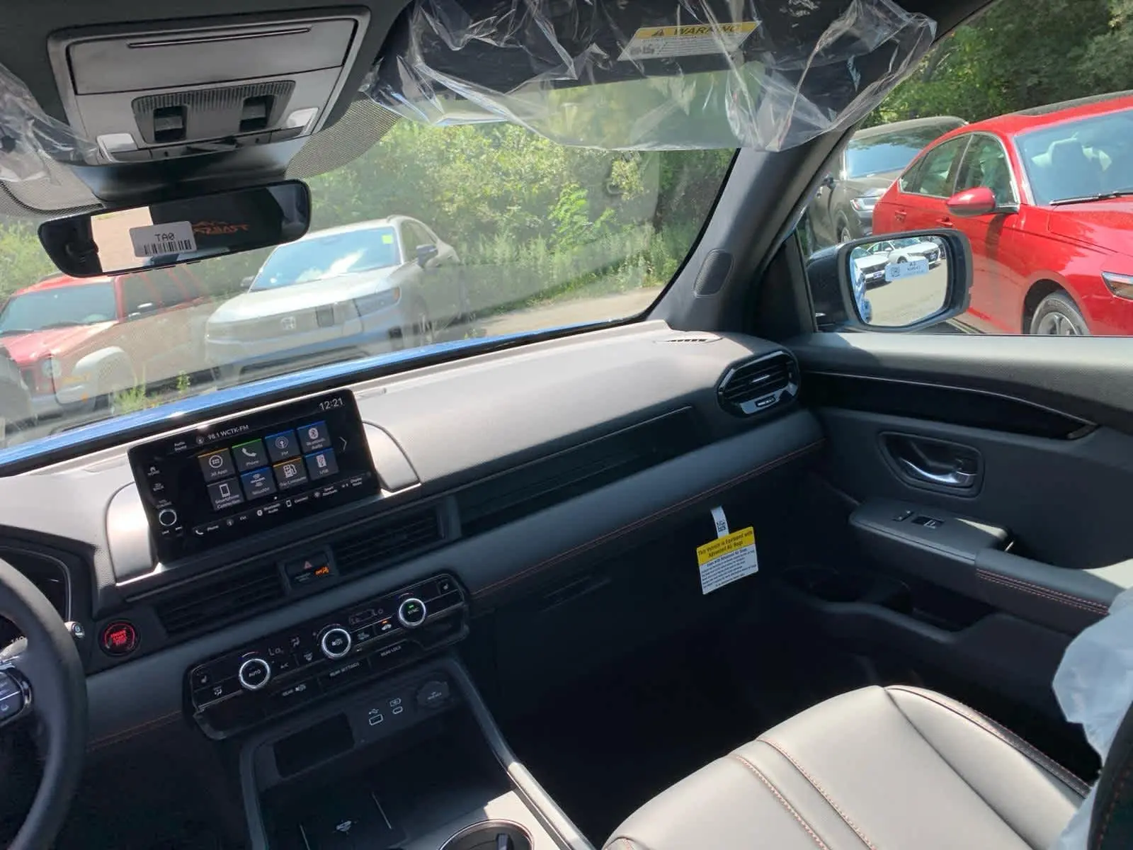 2025 Honda Pilot TrailSport photo 29
