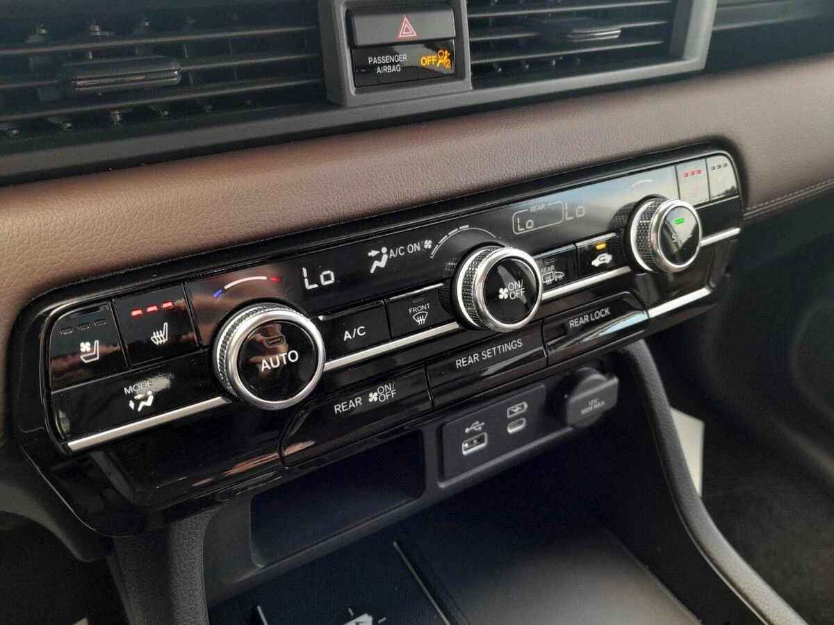 2024 Honda Pilot Elite - Photo 24