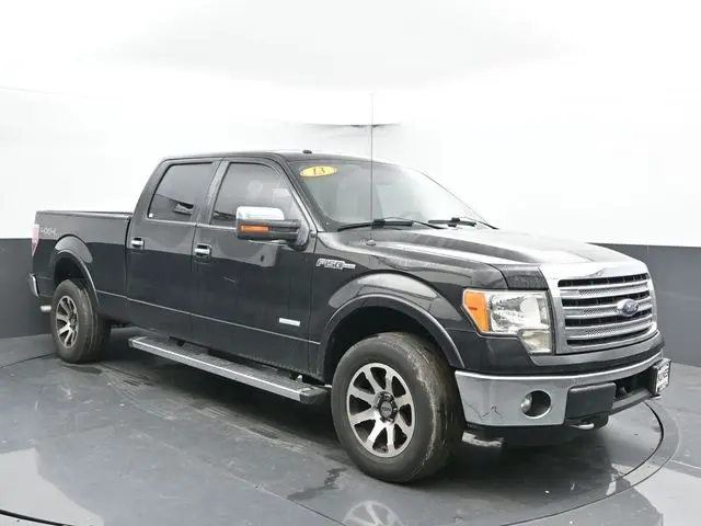 2013 Ford F-150 Lariat photo 2
