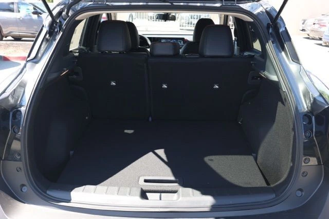 2026 Nissan KICKS SR - Photo 15