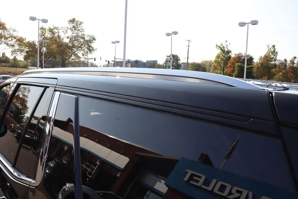 2025 Chevrolet Tahoe Premier photo 31