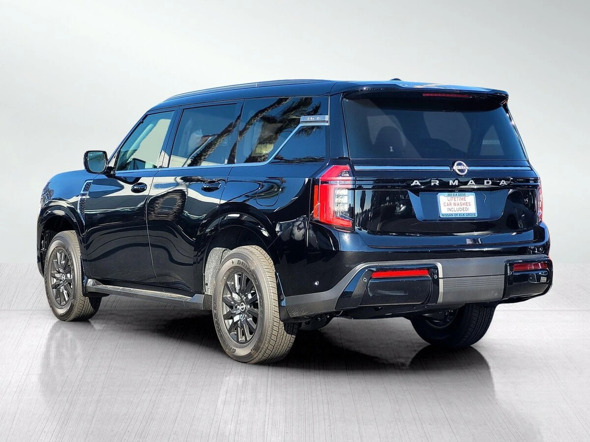 2026 Nissan Armada SV - Photo 6