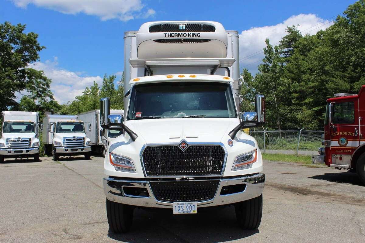 2025 International MV in Wilmington, MA — photo 2