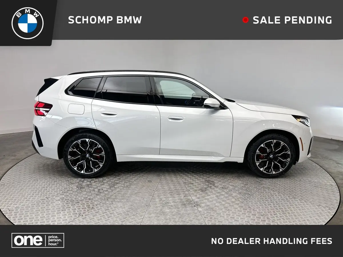 2026 BMW X3 30's photo