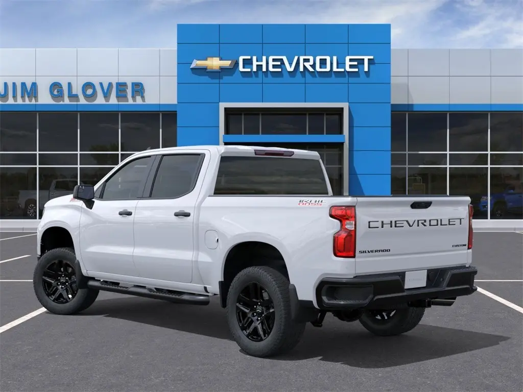 2026 Chevrolet Silverado 1500 Custom Trail Boss photo 2