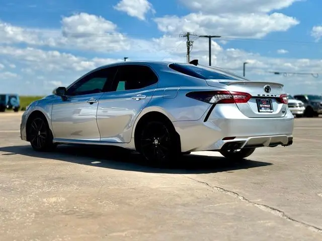 2021 Toyota Camry XSE photo 5