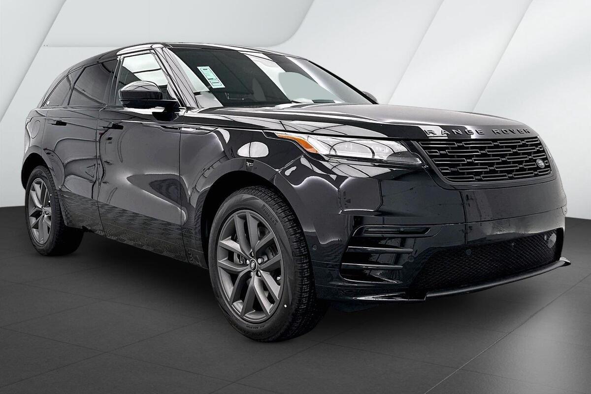 2026 Land Rover Range Rover Velar Dynamic SE