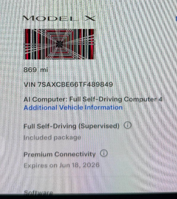 2026 Tesla Model X Plaid's photo