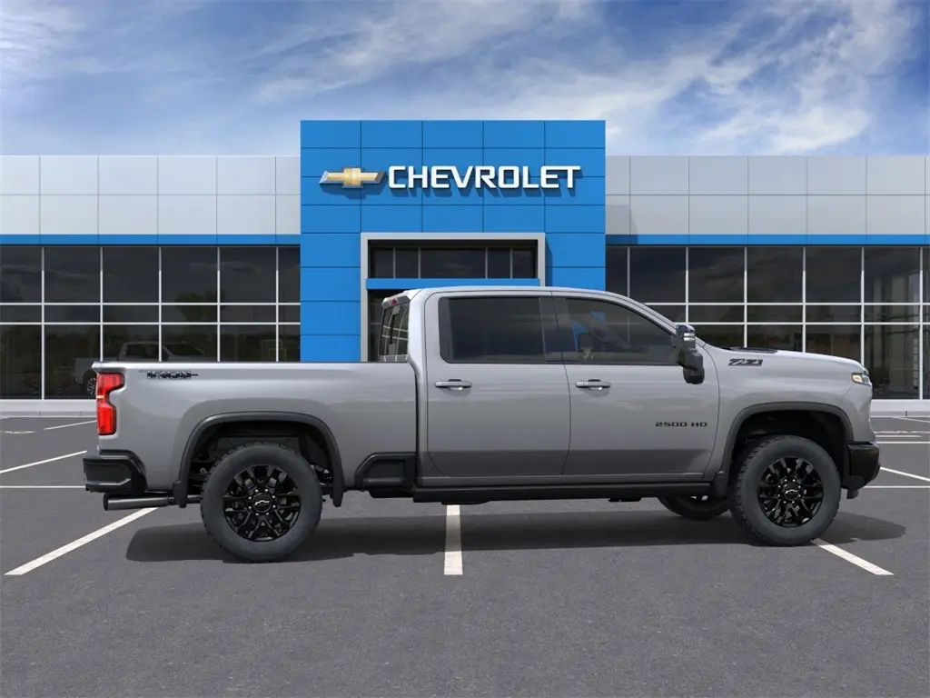 2026 Chevrolet Silverado 2500HD LTZ photo 5