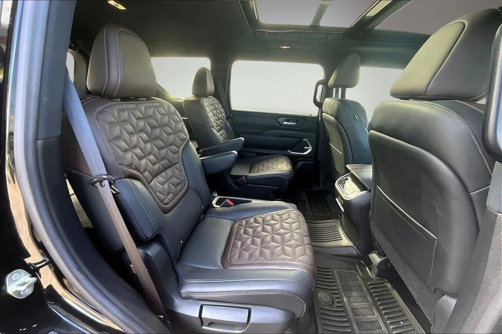 2025 Nissan Armada Platinum Reserve - Photo 25