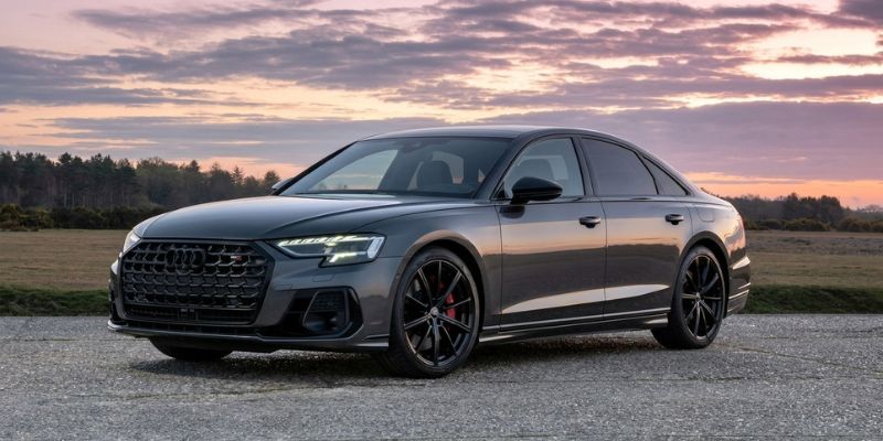 Audi S8