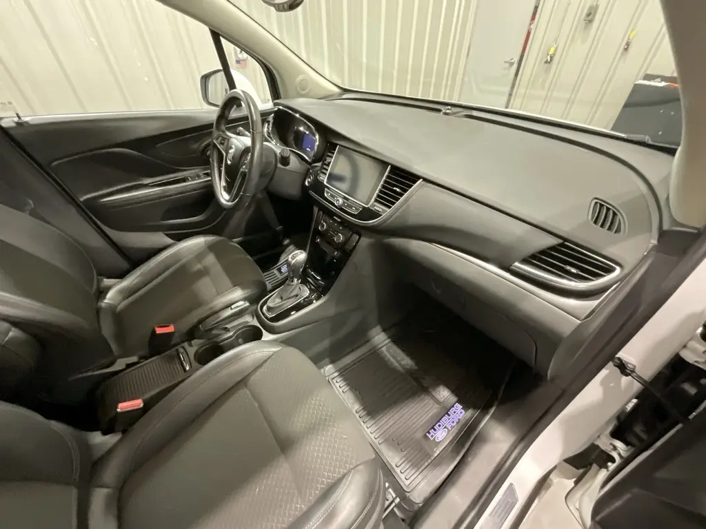 2019 Buick Encore Preferred photo 14