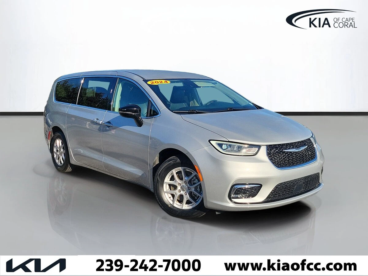 2024 Chrysler Pacifica