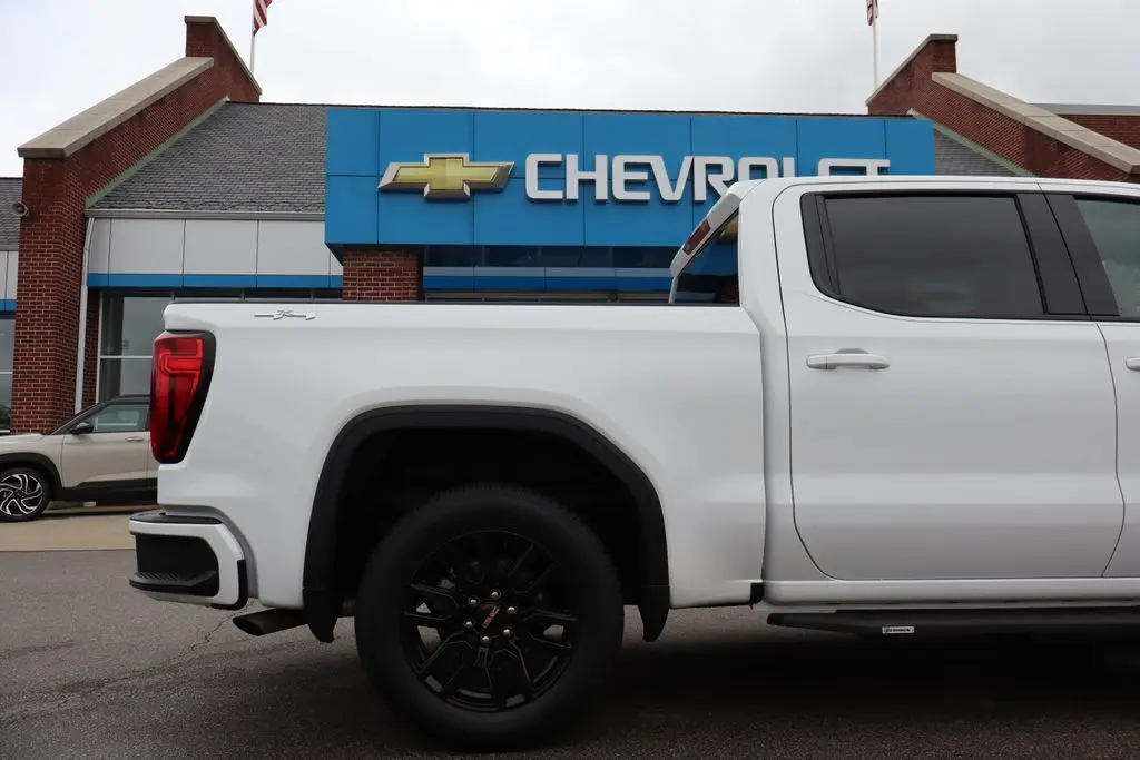2024 Gmc Sierra 1500 Elevation photo 32