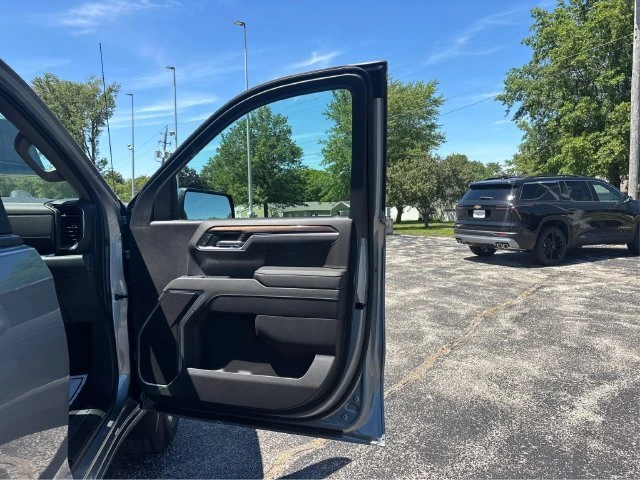 2026 Chevrolet Silverado 1500 LT - Photo 19