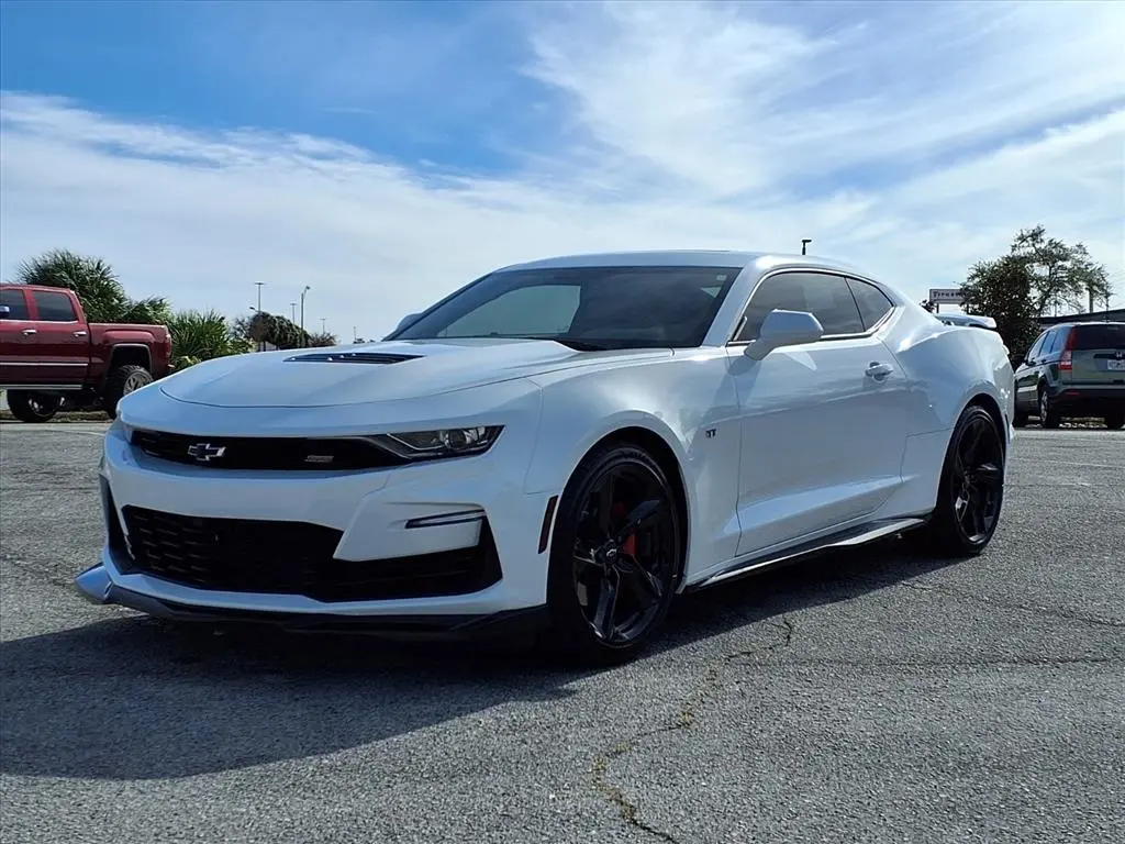 2024 Chevrolet Camaro 1SS photo 3