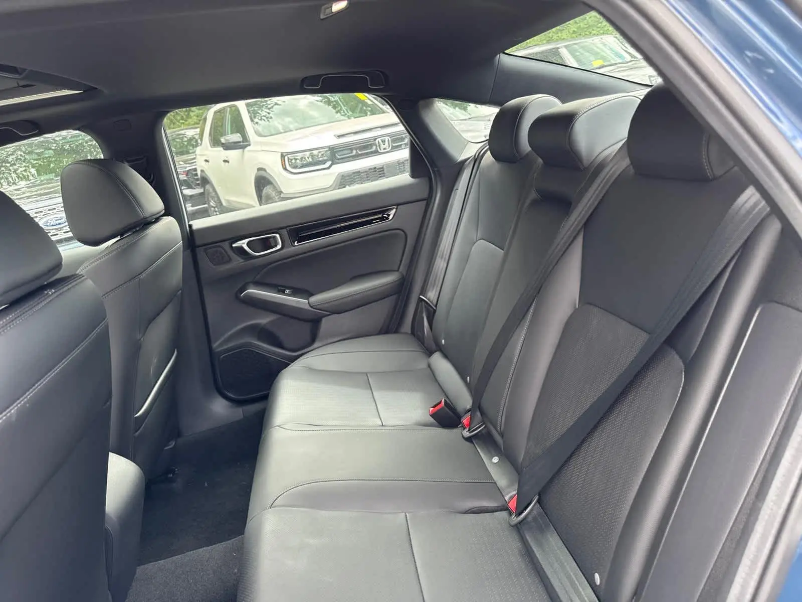 2025 Honda Civic Hybrid Sport Touring photo 31