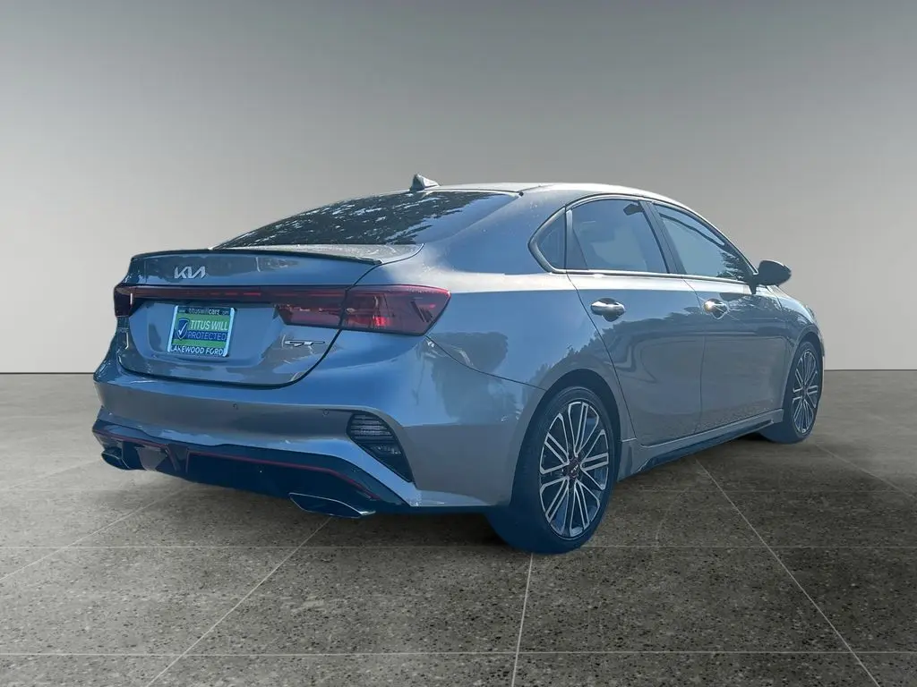 2023 Kia Forte GT photo 7