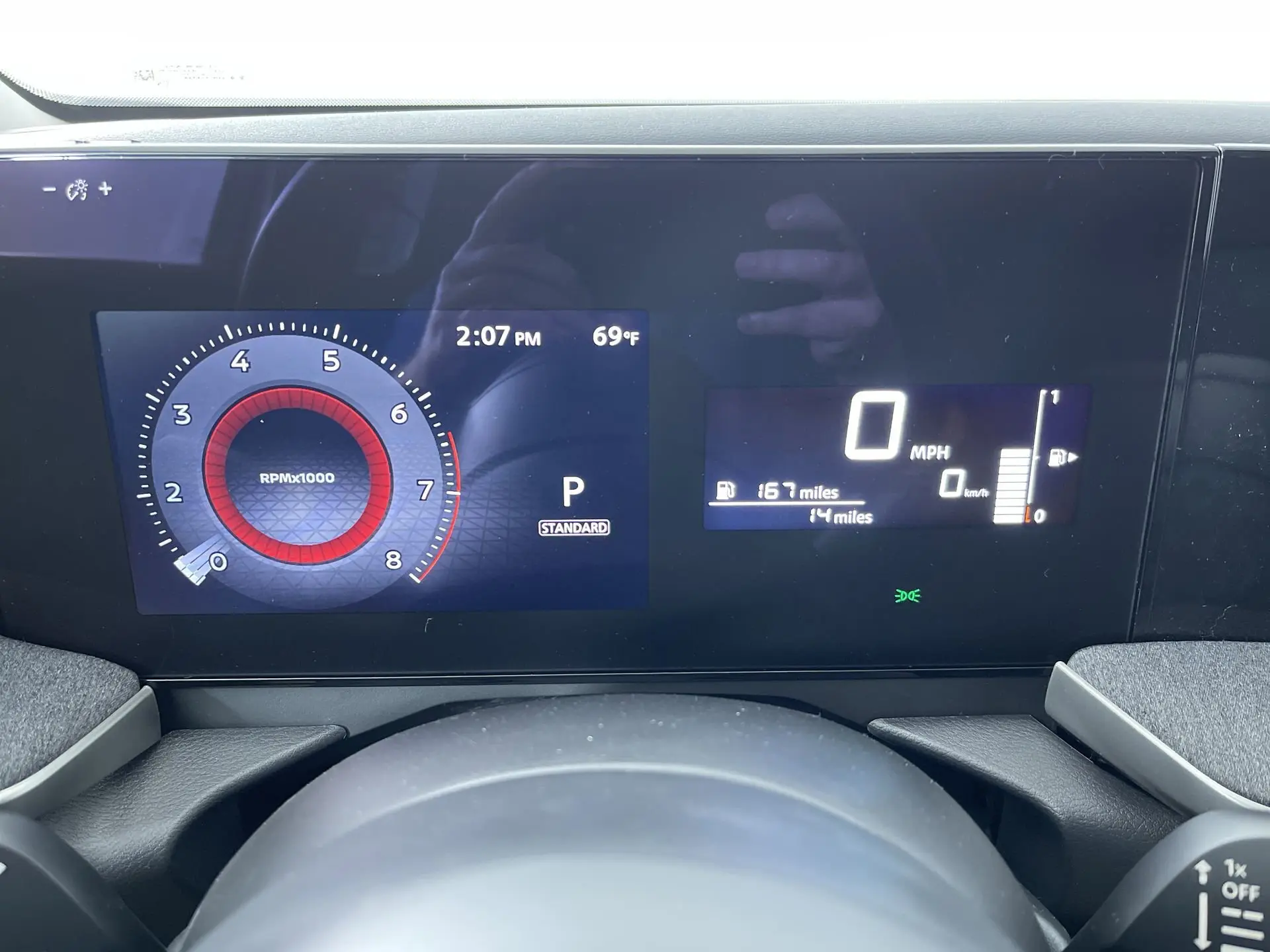2026 Nissan Kicks SV photo 8
