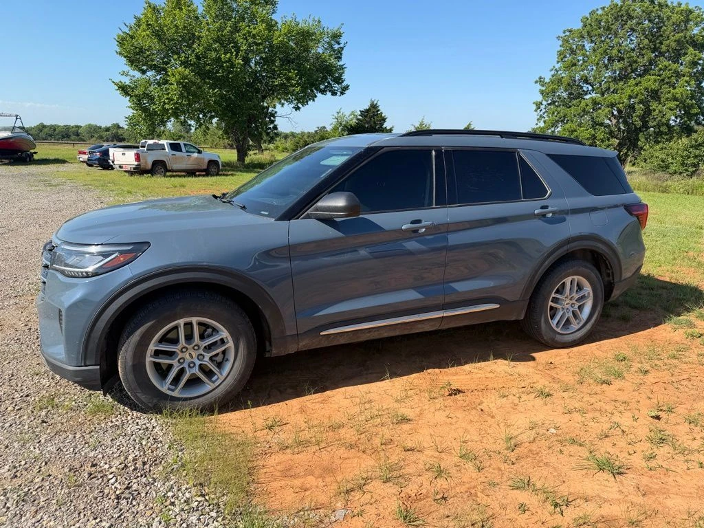 2025 Ford Explorer Active RWD (PL535)'s photo