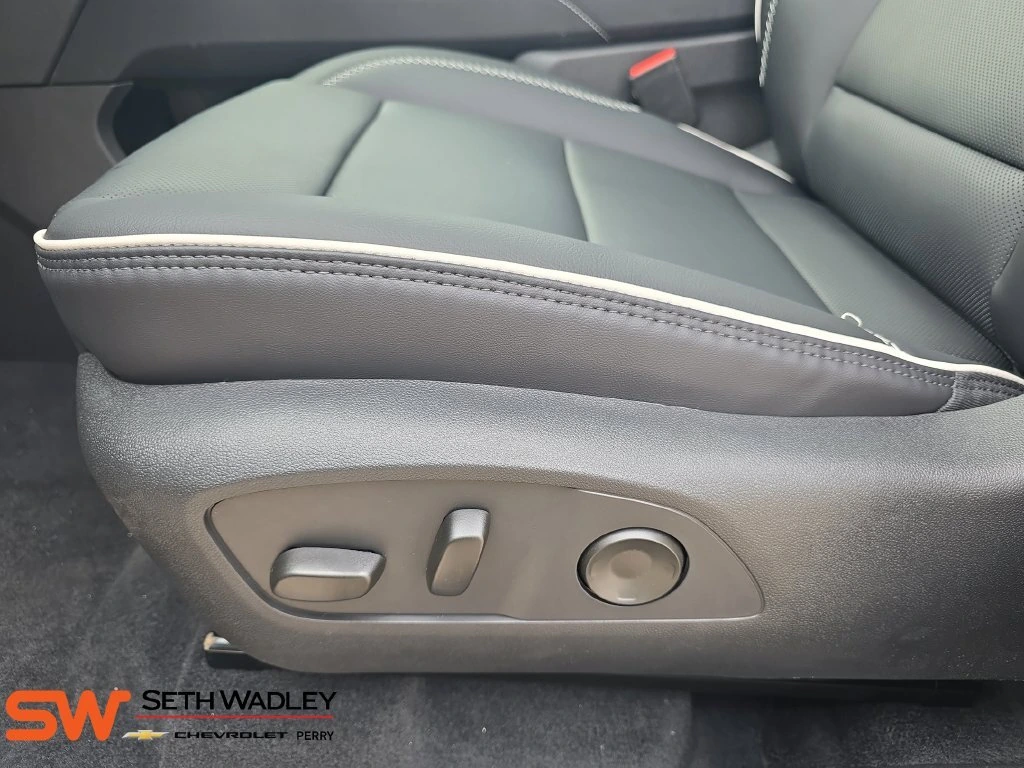 2026 GMC Acadia Denali - Photo 30