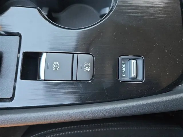 2026 Nissan Rogue SV photo 32