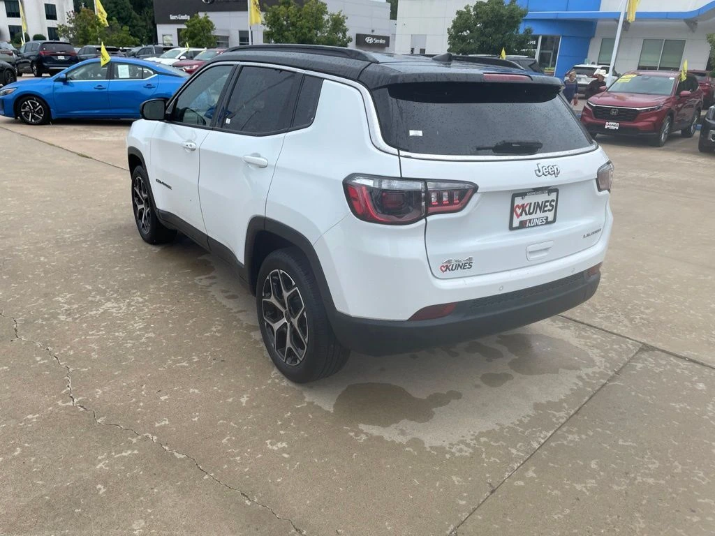 2025 Jeep Compass Limited - Photo 10