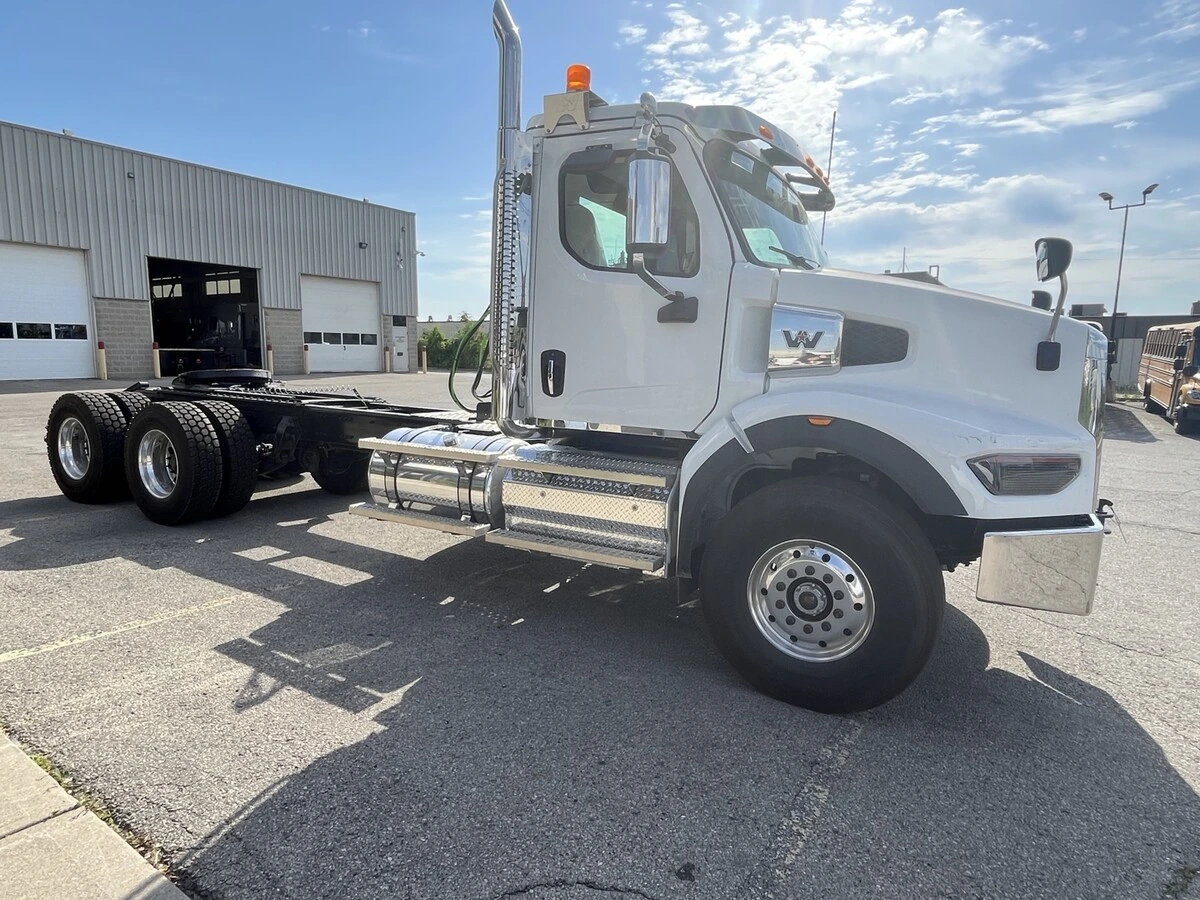 2027 Western Star 47X — photo 5