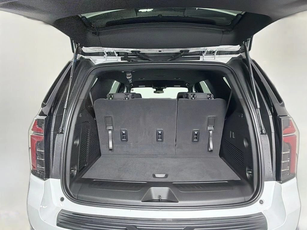 2026 Chevrolet Tahoe LS - Photo 25