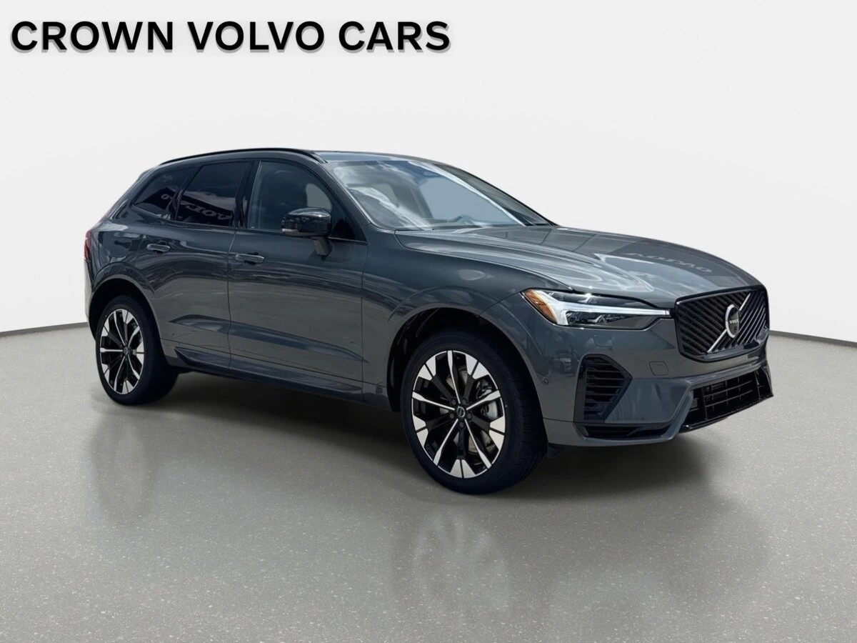 2026 Volvo - image 2