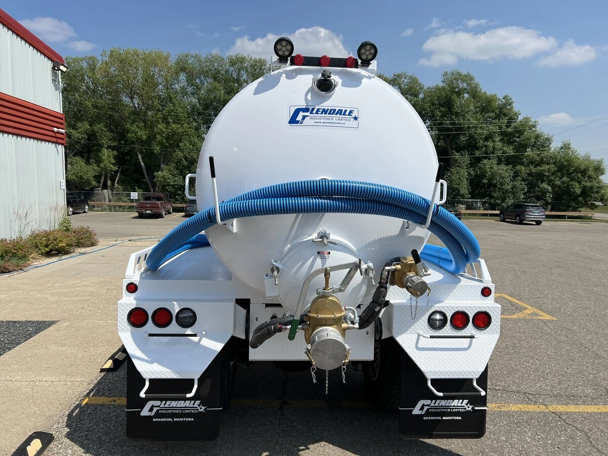 2027 Freightliner M2 106 — photo 4