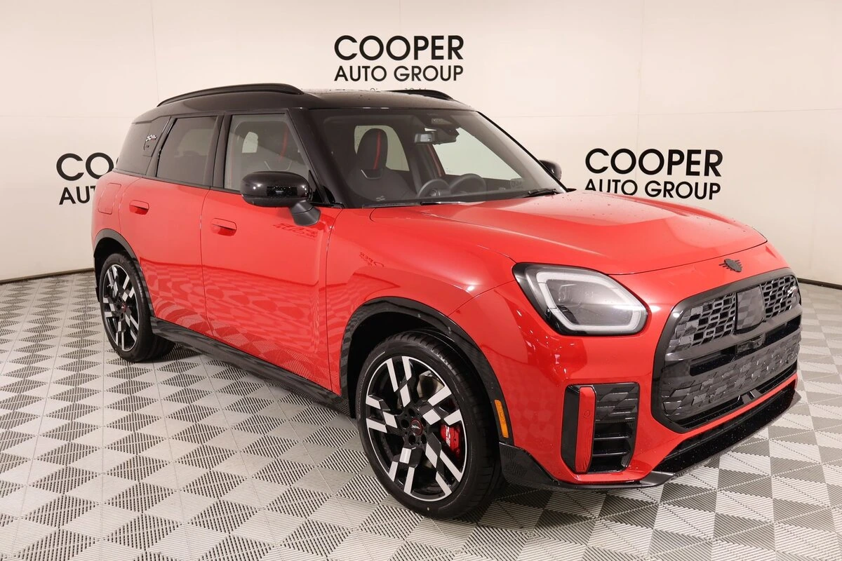2027 MINI Cooper's photo
