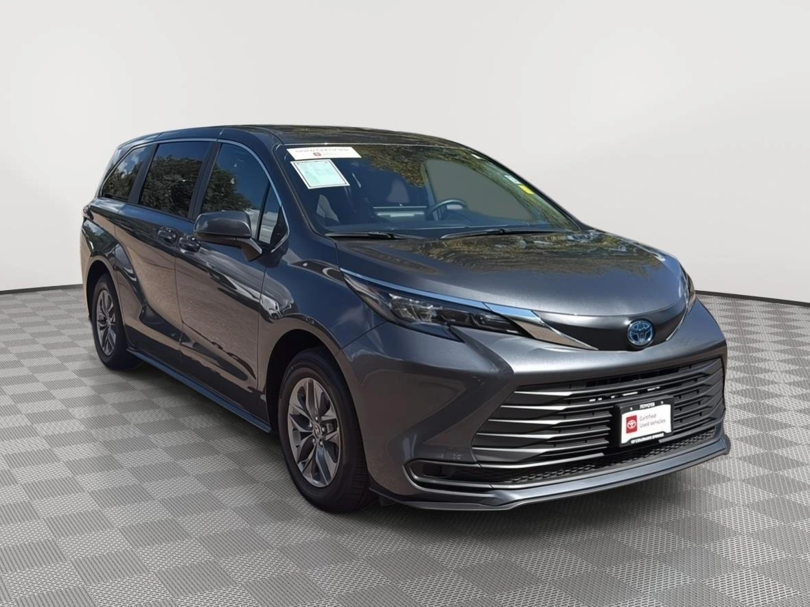 2025 Toyota Sienna