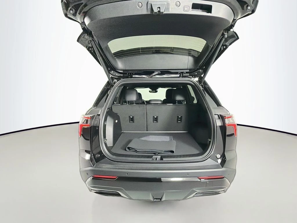 2027 Chevrolet Equinox RS - Photo 26
