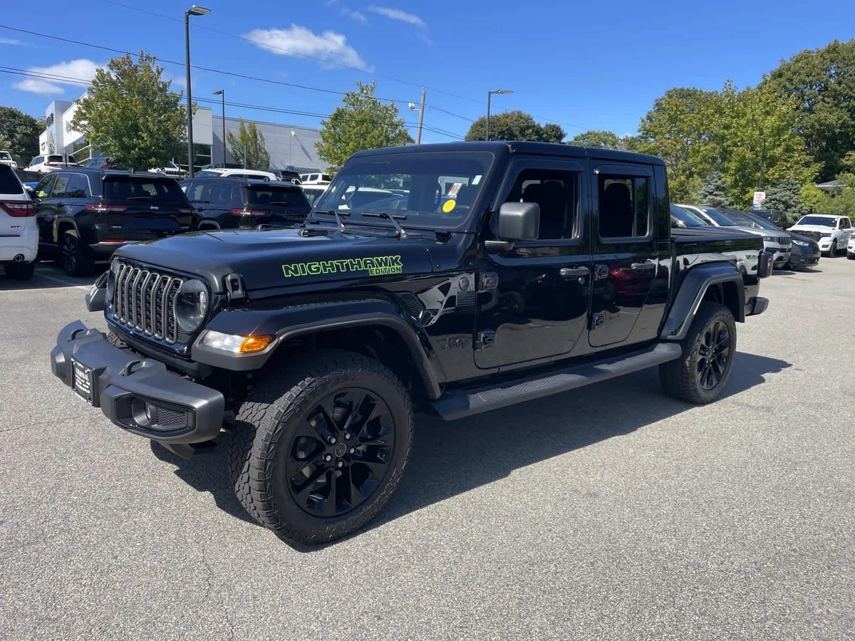 2025 Jeep Gladiator