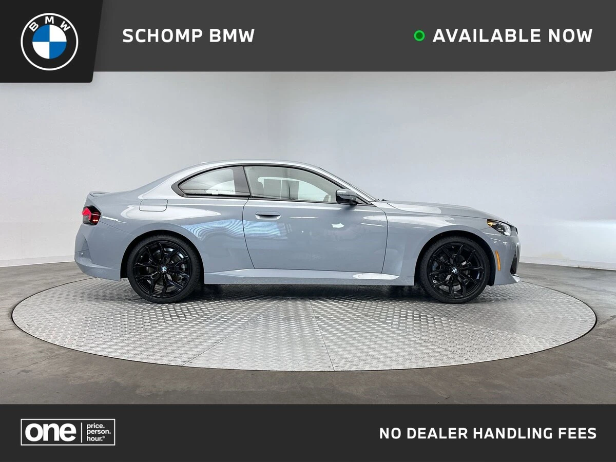 2025 BMW 2 Series 230i's photo