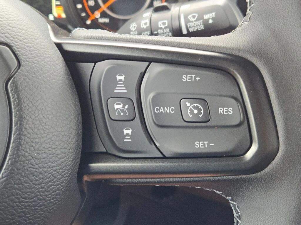 2026 Jeep Wrangler 4-Door Willys - Photo 28