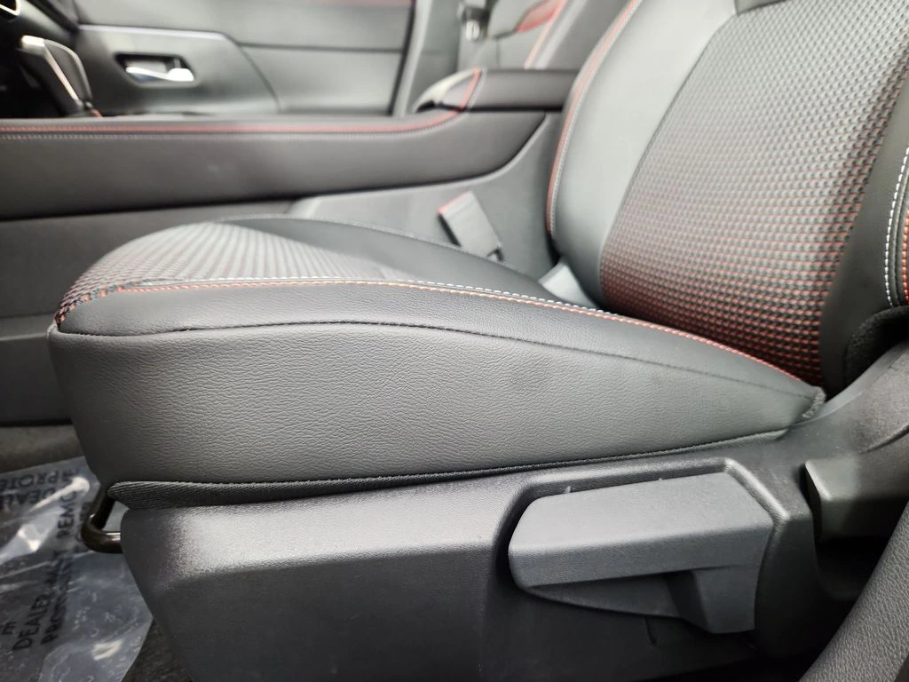 2026 Nissan KICKS SR AWD - Photo 10
