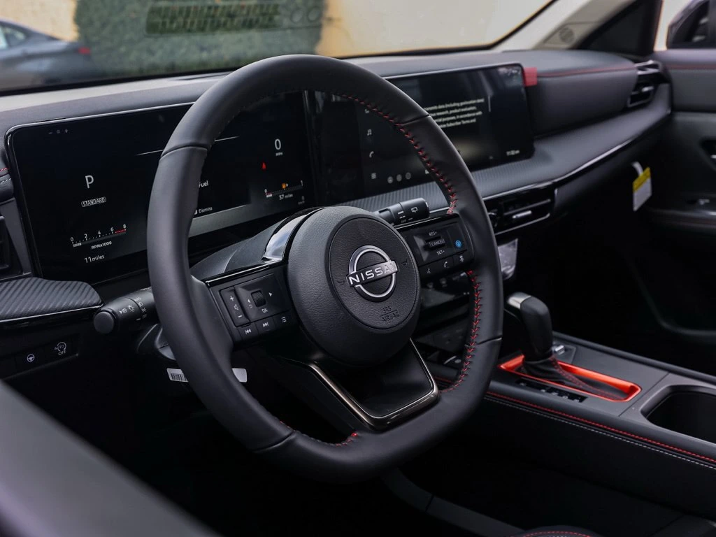 2026 Nissan KICKS SR - Photo 13