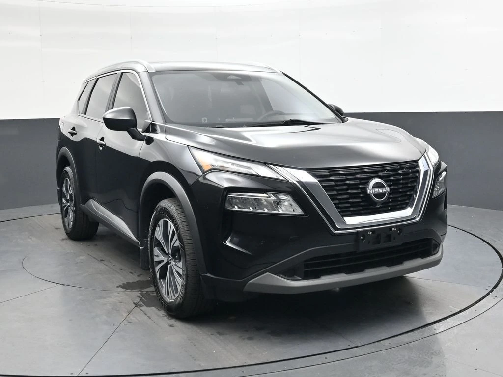 2023 Nissan Rogue SV's photo