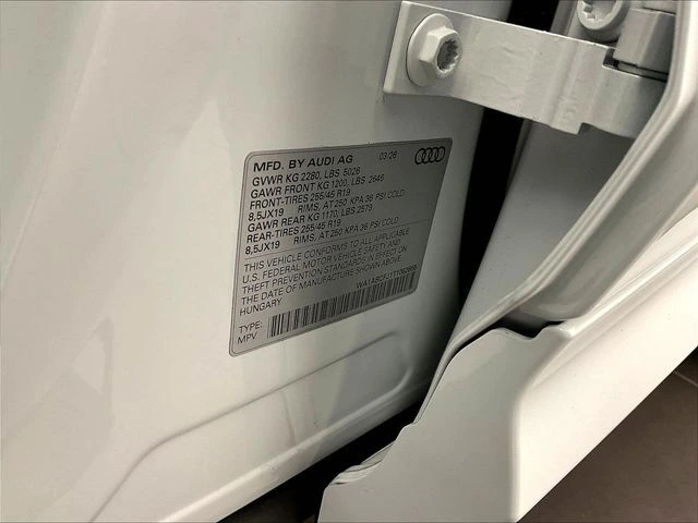 2026 Audi Q3 Base - Photo 8