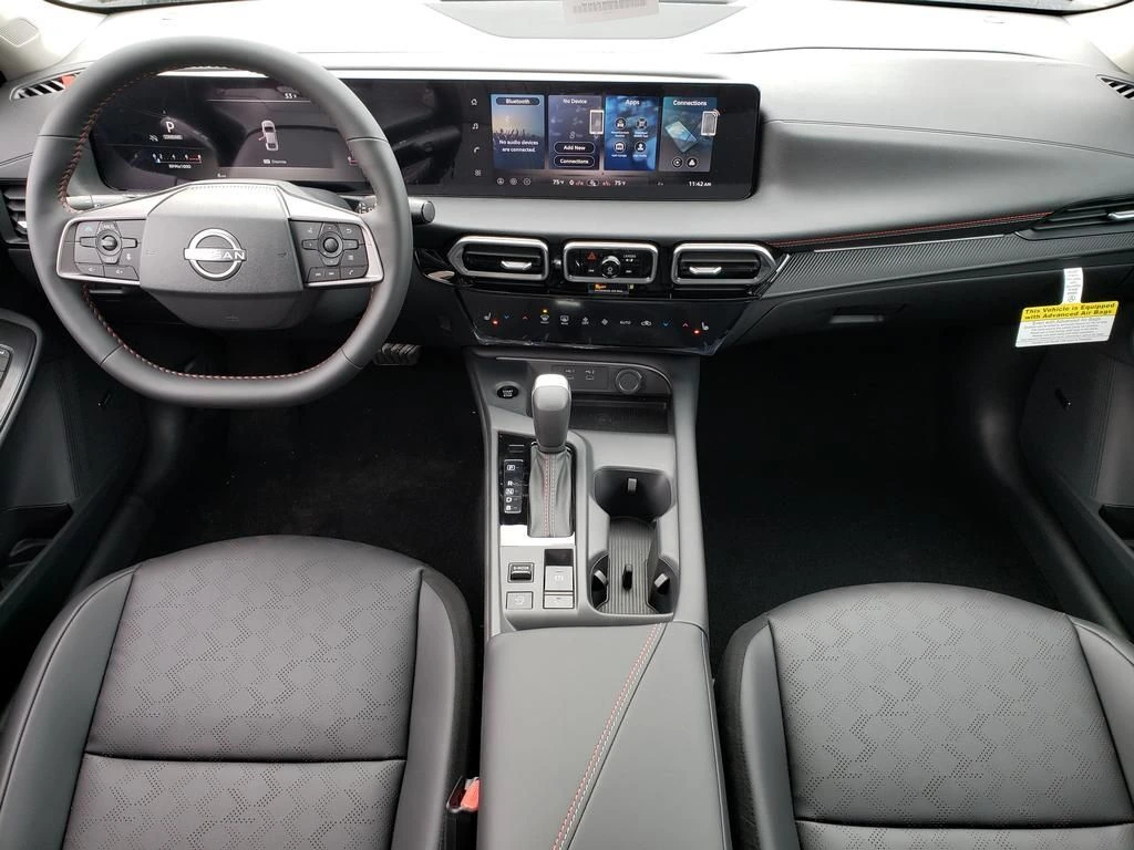 2026 Nissan Sentra SR - Photo 17
