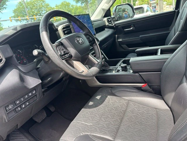 2022 Toyota Tundra SR5 - Photo 13