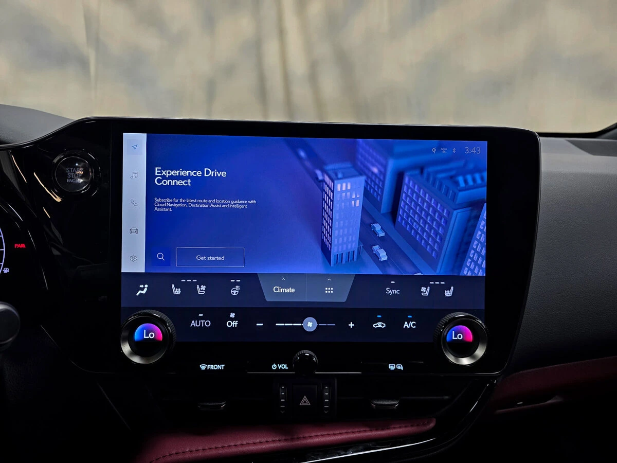 2025 Lexus NX 350 - Photo 18