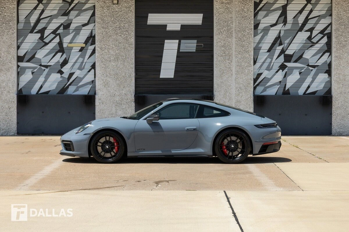 2023 Porsche 911 Carrera GTS