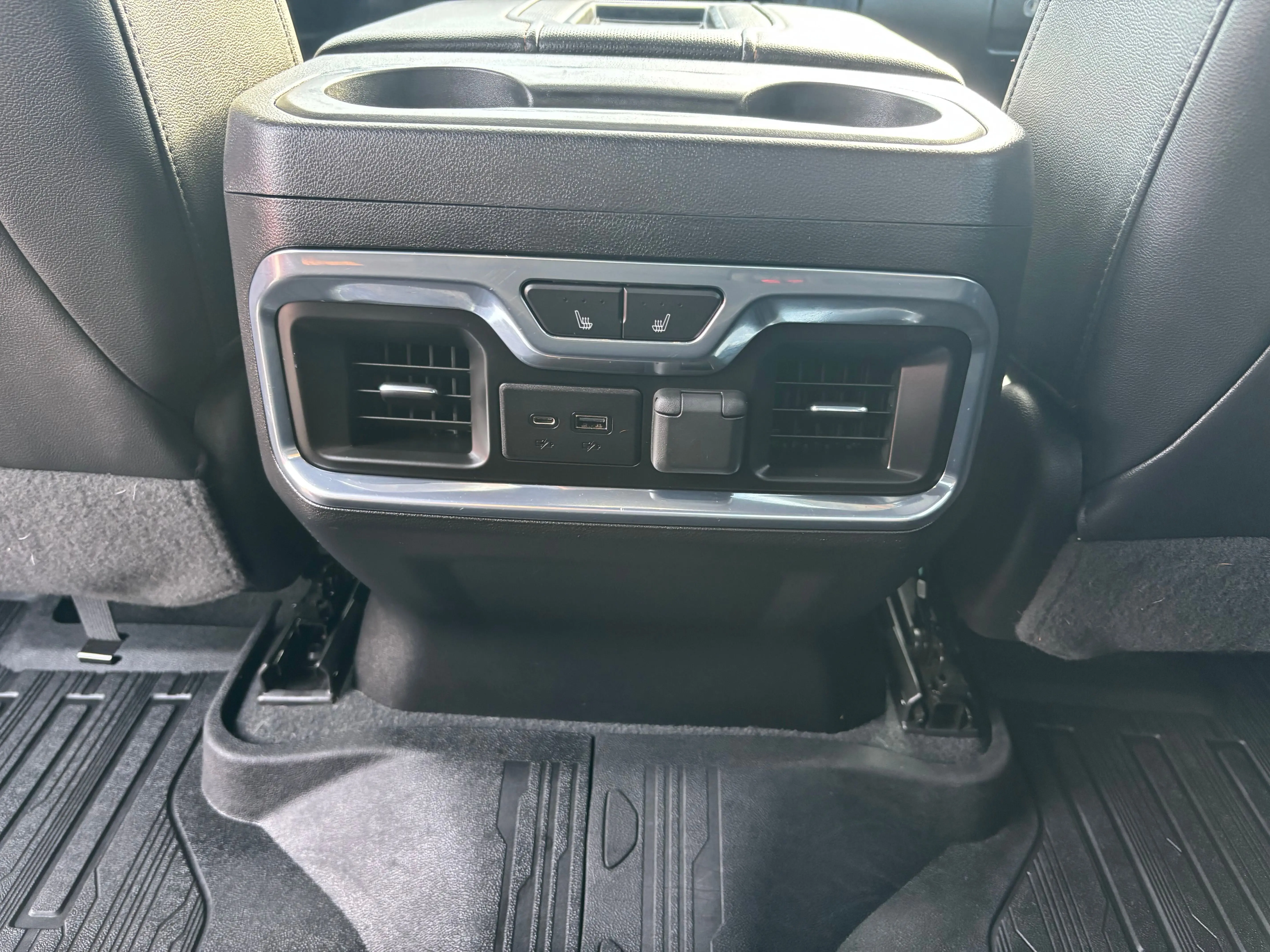 2020 Gmc Sierra 1500 AT4 photo 2