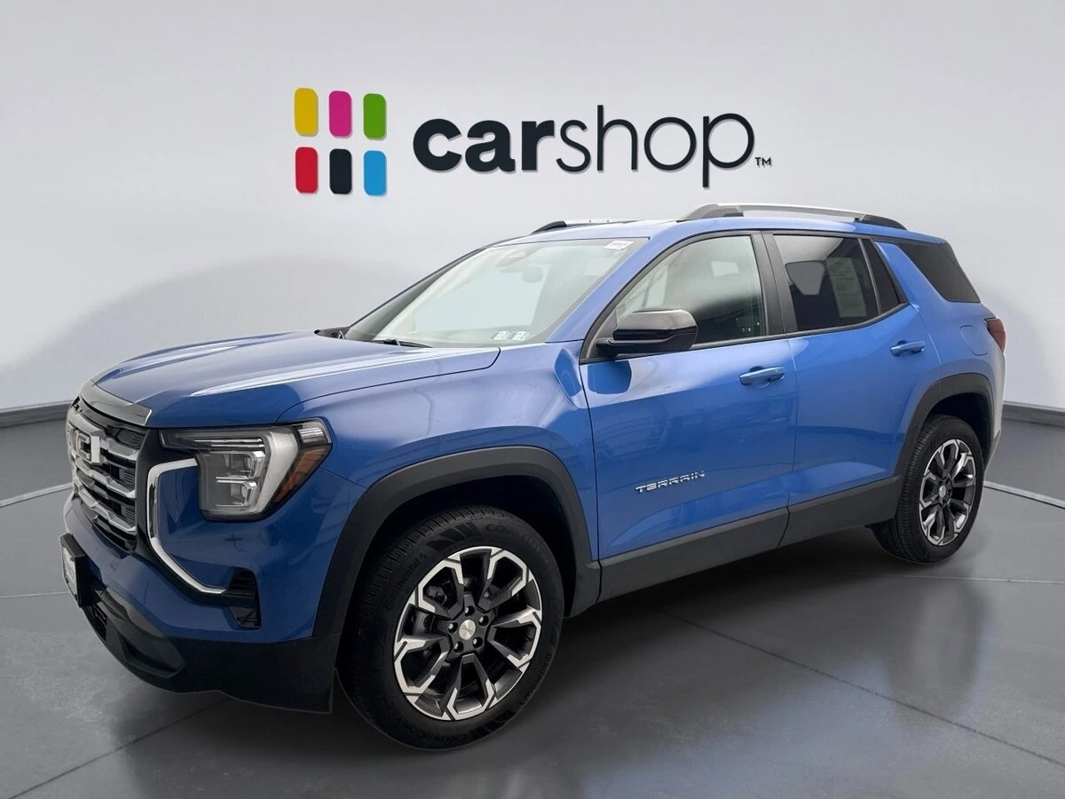 2025 GMC Terrain Elevation AWD's photo