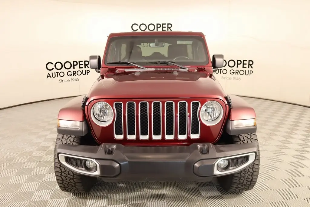 2022 Jeep Wrangler Unlimited Sahara photo 10