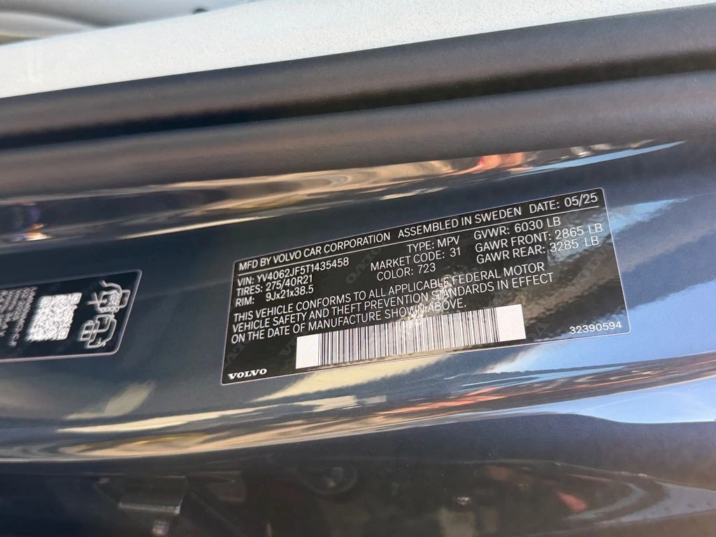 2026 Volvo - image 30